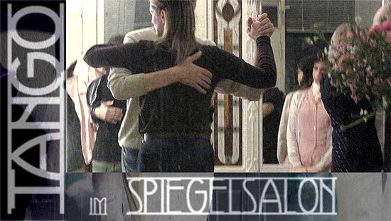 Tango im Spiegelsalon